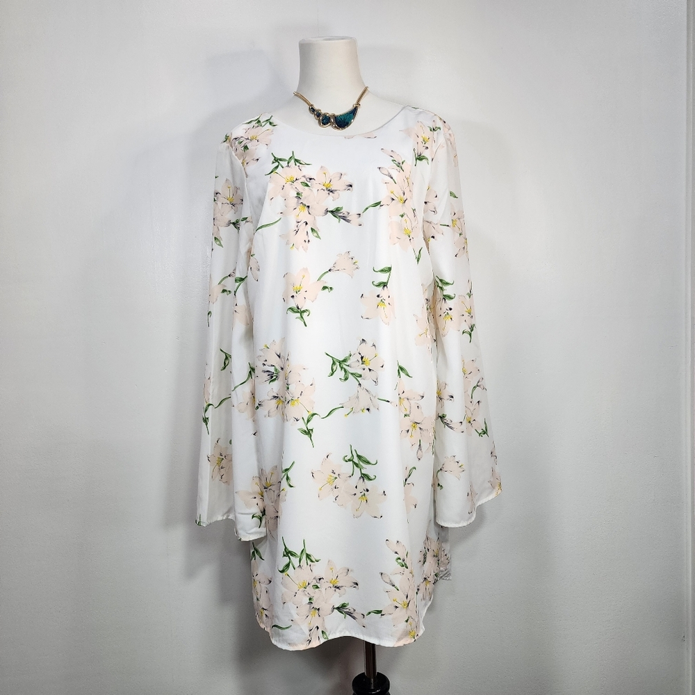 Open backk floral dress size L